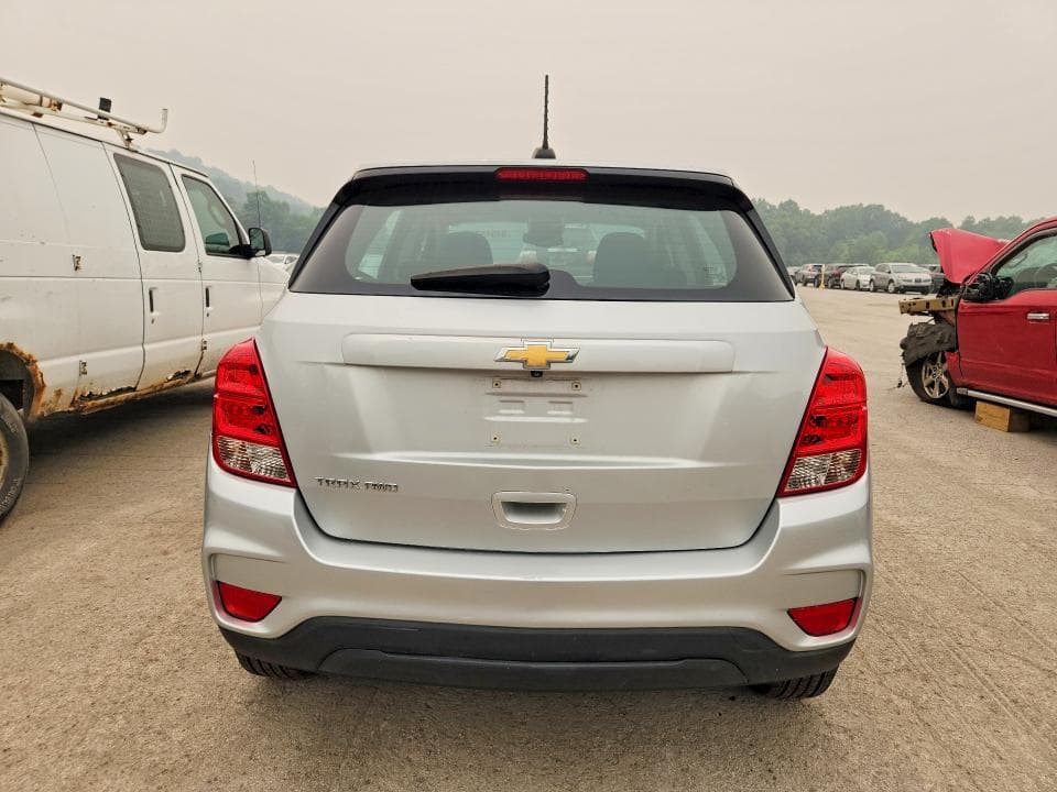 2019 CHEVROLET TRAX LS 6