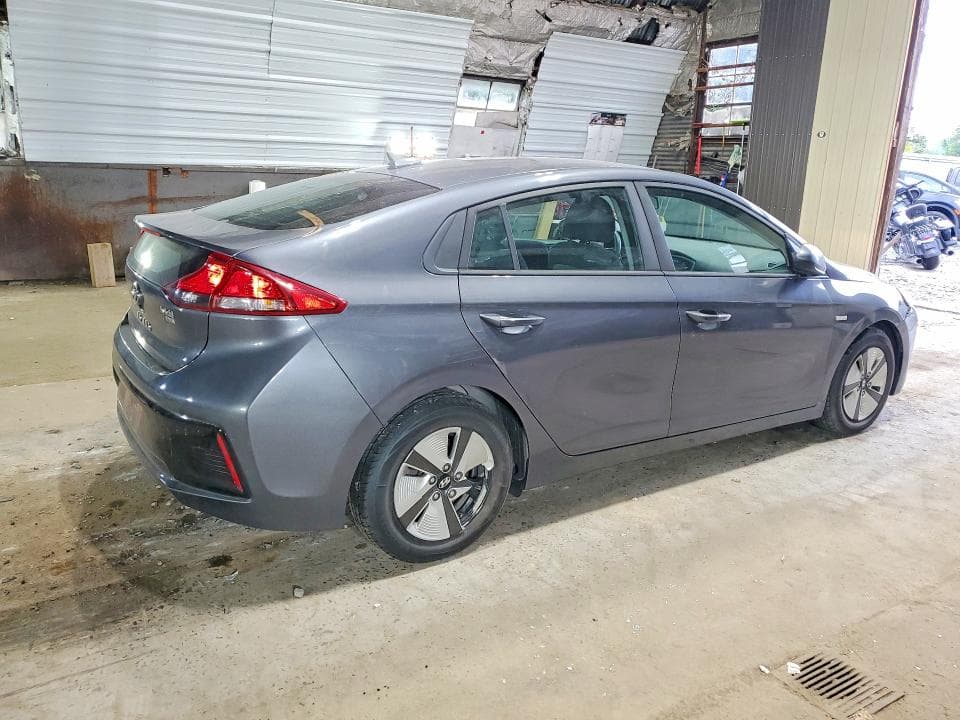 2018 HYUNDAI IONIQ BLUE 3