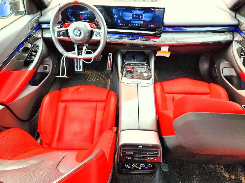 2026 BMW M5 BASE 8