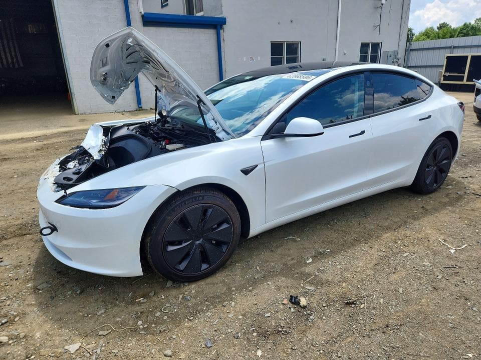2026 TESLA MODEL 3 - 1