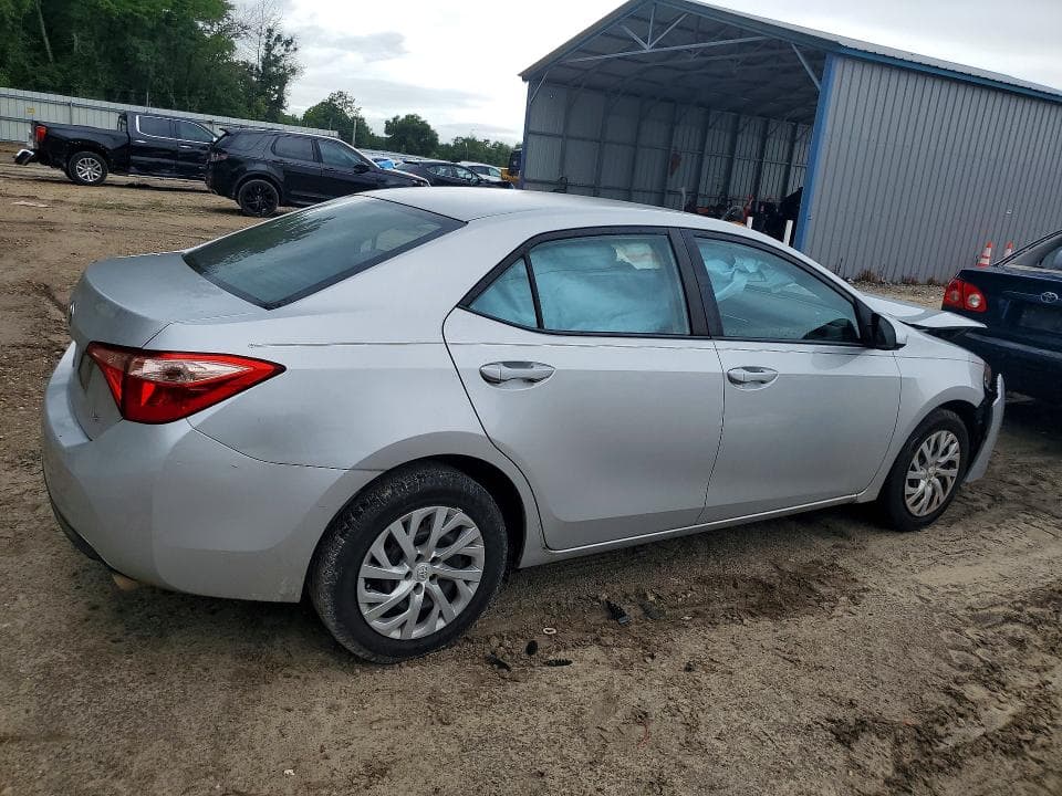 2018 TOYOTA COROLLA LE 3