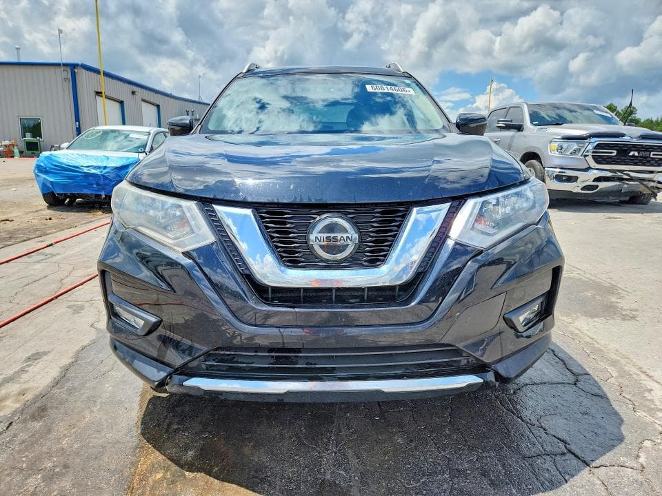 2018 NISSAN ROGUE SV 5