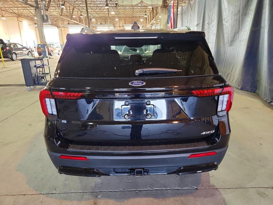 2025 FORD EXPLORER ST-LINE 6