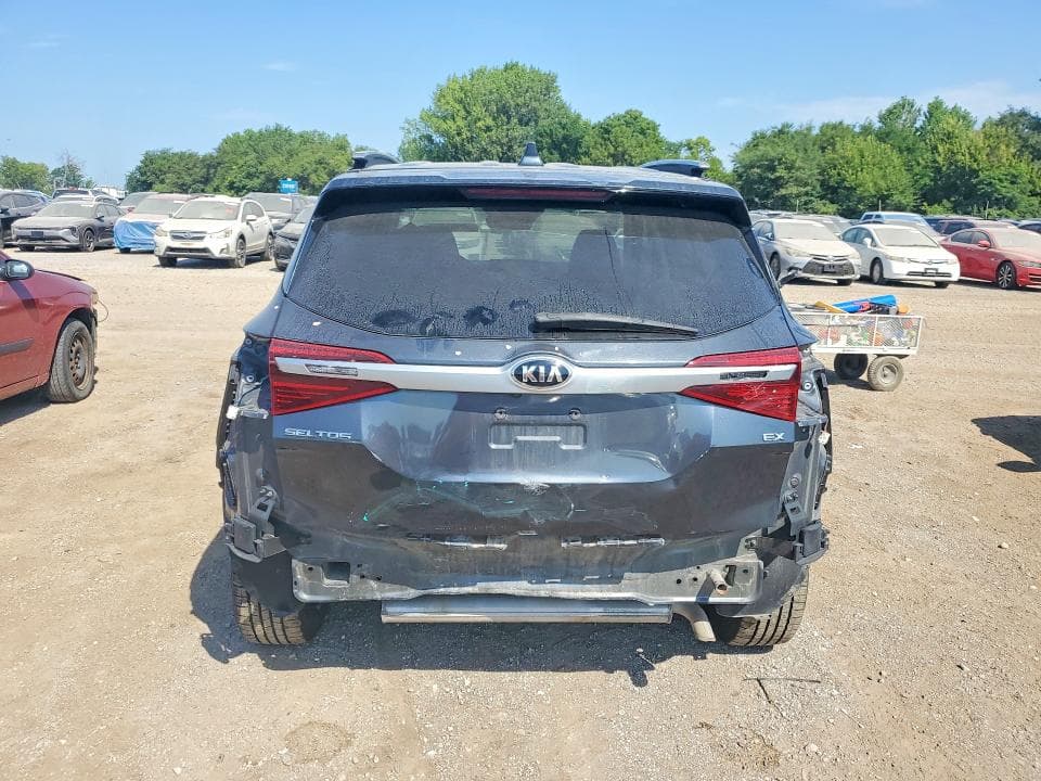 2021 KIA SELTOS EX 6