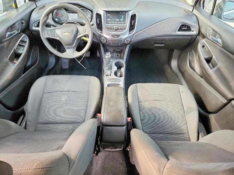 2017 CHEVROLET CRUZE LT 8