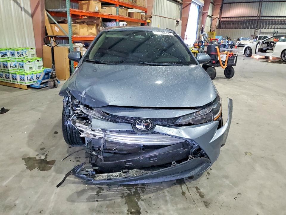 2023 TOYOTA COROLLA LE 5
