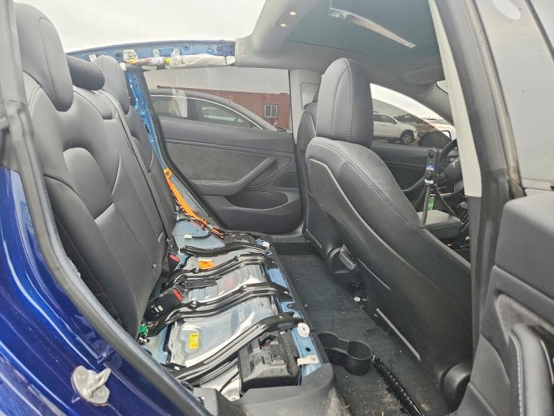 2018 TESLA MODEL 3 10