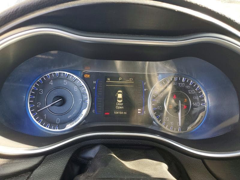 2017 CHRYSLER 200 LX 9