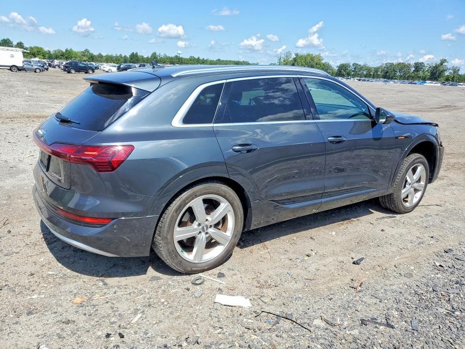 2019 AUDI E-TRON PREMIUM PLUS 3