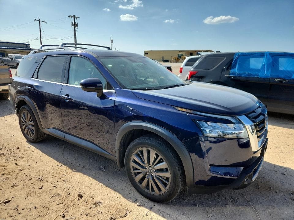 2022 NISSAN PATHFINDER SL 4