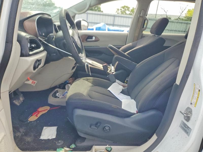 2017 CHRYSLER PACIFICA TOURING 7