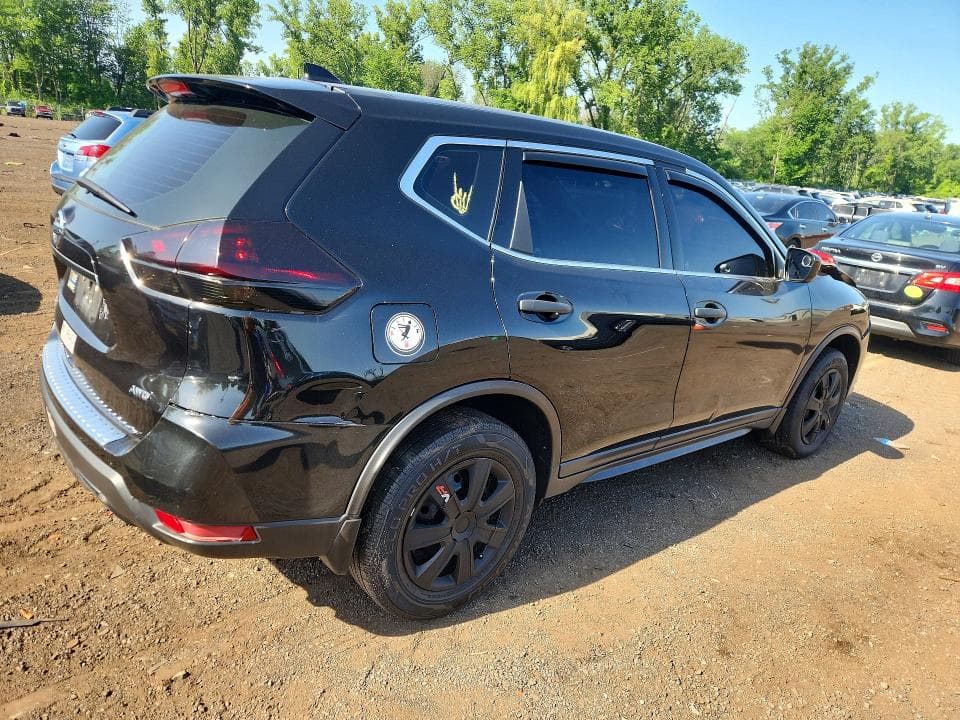 2019 NISSAN ROGUE S 3