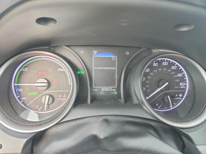 2023 TOYOTA CAMRY HYBRID SE 9
