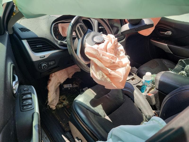 2018 JEEP CHEROKEE LATITUDE PLUS 8