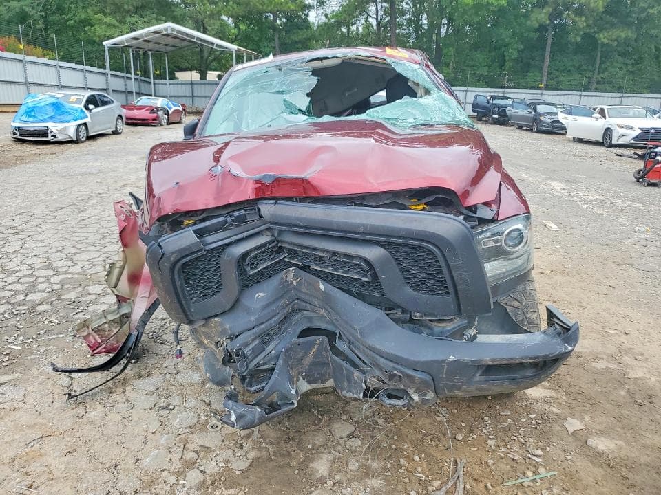 2020 RAM 1500 CLASSIC WARLOCK 5