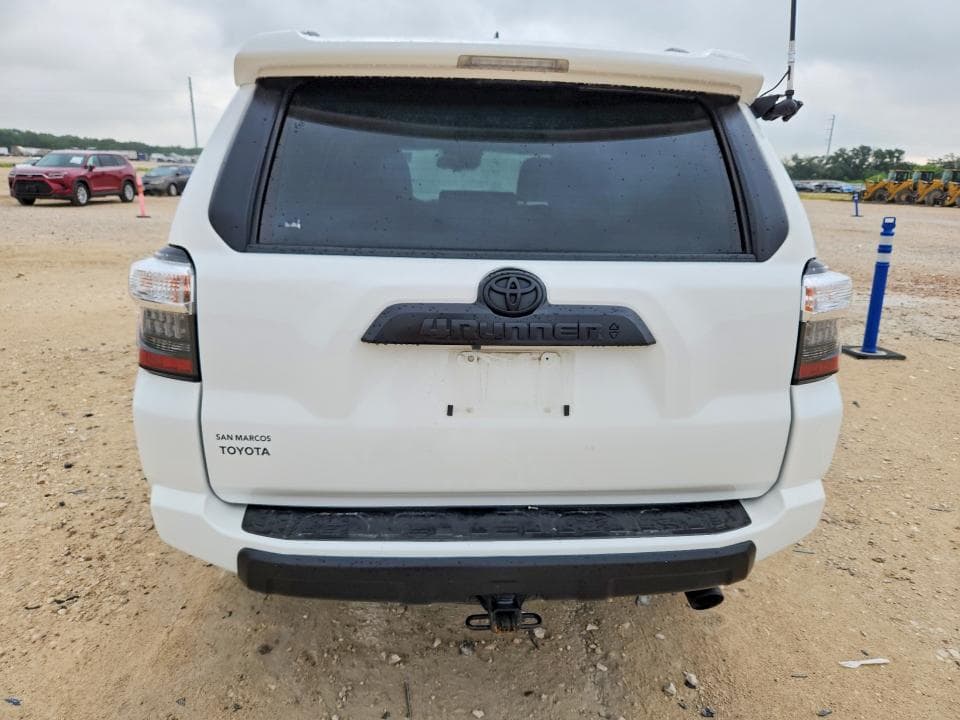 2023 TOYOTA 4RUNNER TRD OFF-ROAD PREMIUM 6