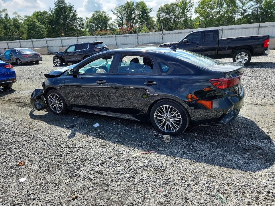 2023 KIA FORTE GT LINE 2