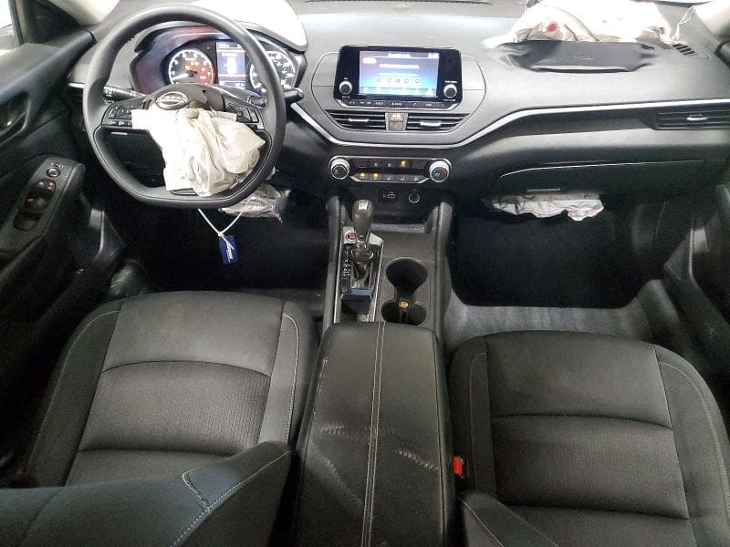 2023 NISSAN ALTIMA S 8