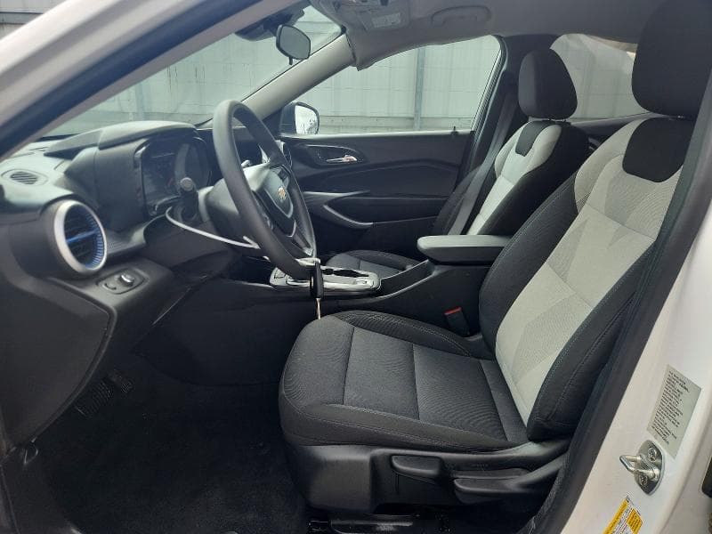 2025 CHEVROLET TRAX LS 7