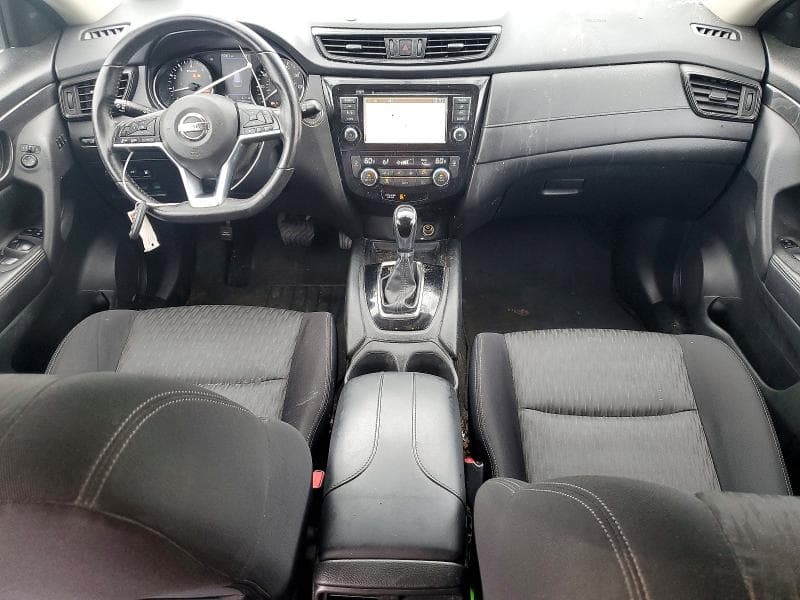 2018 NISSAN ROGUE SV 8