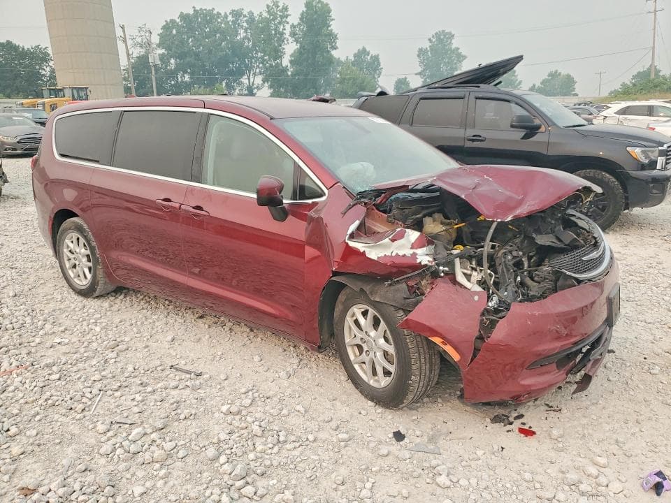 2017 CHRYSLER PACIFICA TOURING 4