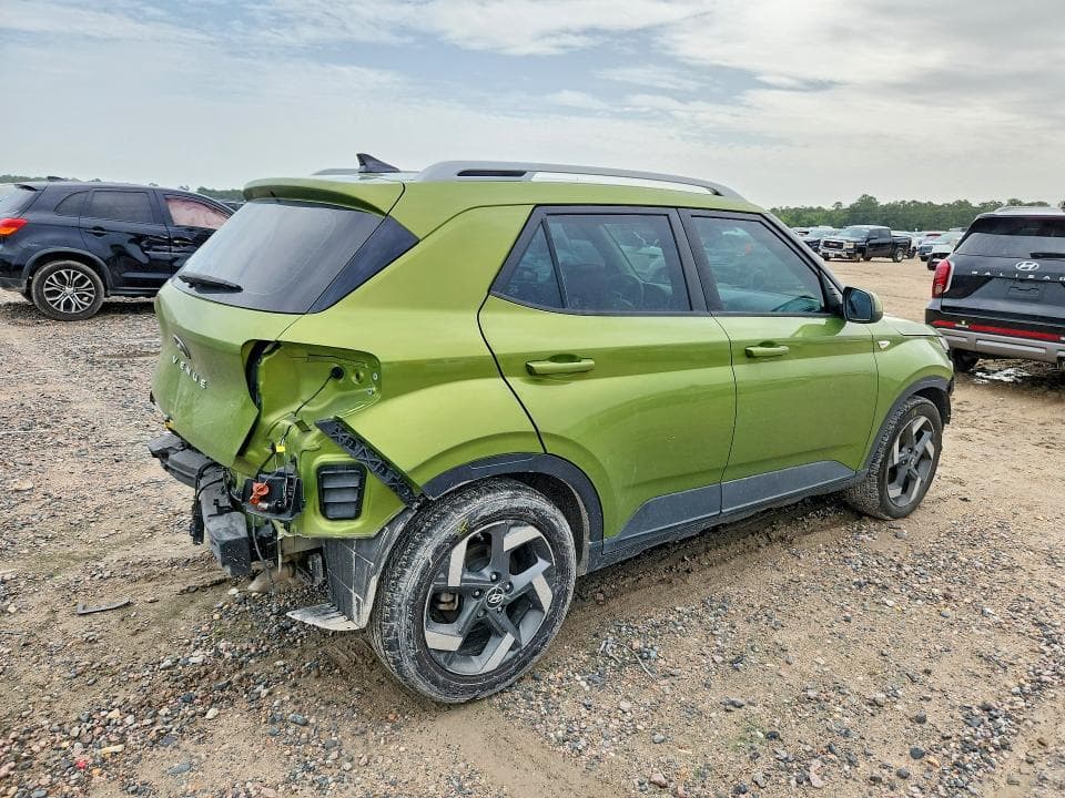 2022 HYUNDAI VENUE SEL 3