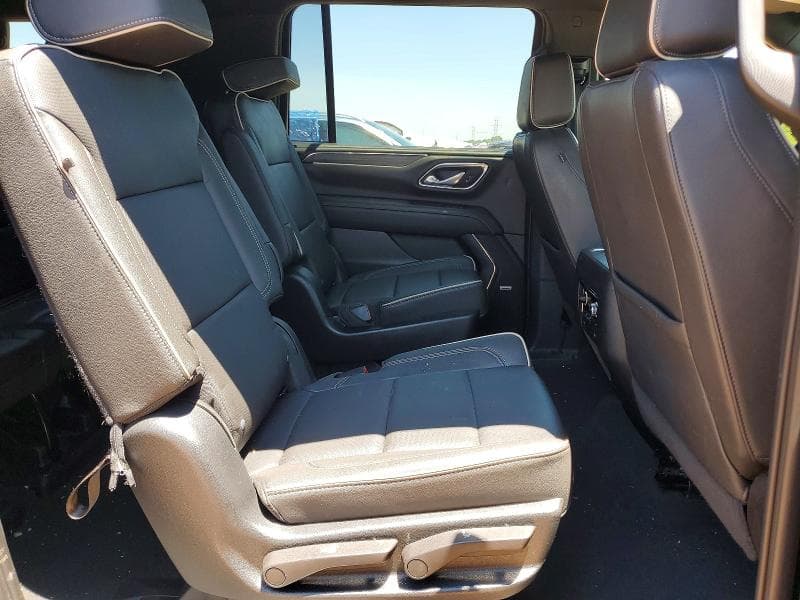 2023 GMC YUKON XL K1500 SLT 11