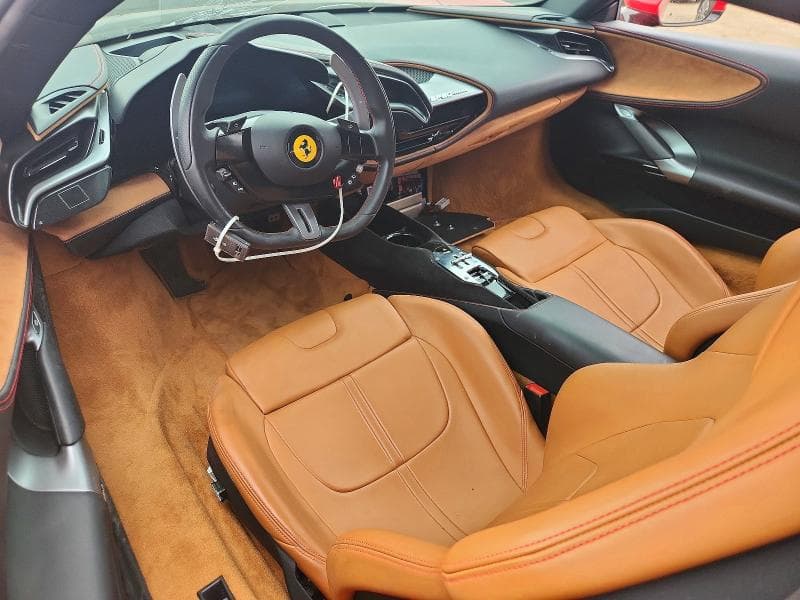 2021 FERRARI SF 90 STRADALE 8