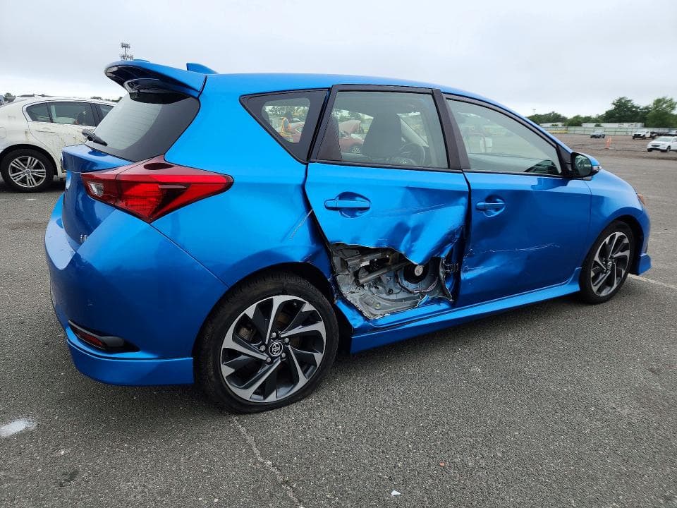 2017 TOYOTA COROLLA IM BASE 3