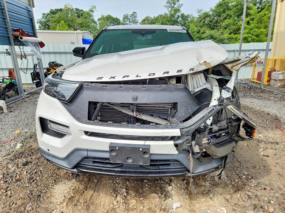 2022 FORD EXPLORER ST 5