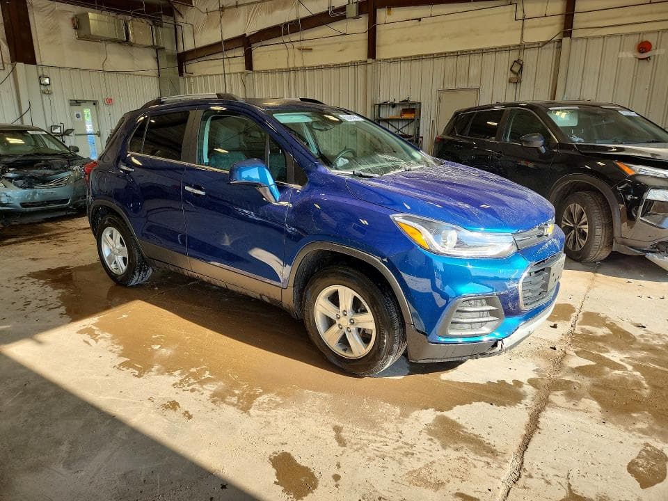 2019 CHEVROLET TRAX 1LT 4
