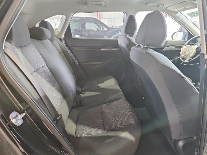 2025 KIA SELTOS LX 11