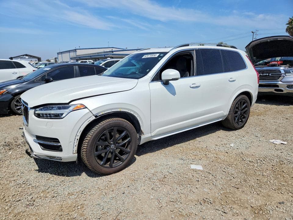2018 VOLVO XC90 T6 - 1