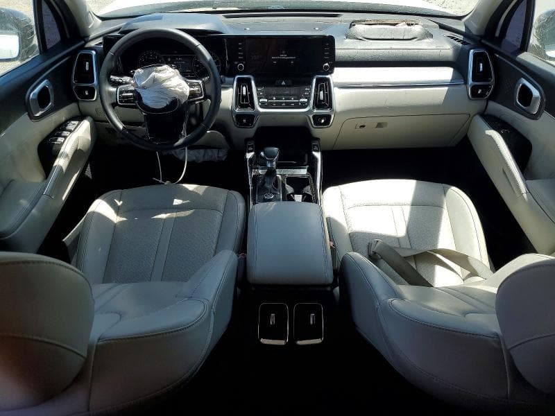 2022 KIA SORENTO SX 8
