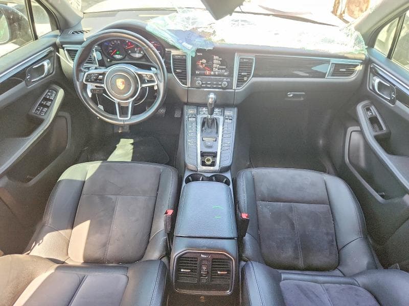 2018 PORSCHE MACAN 8
