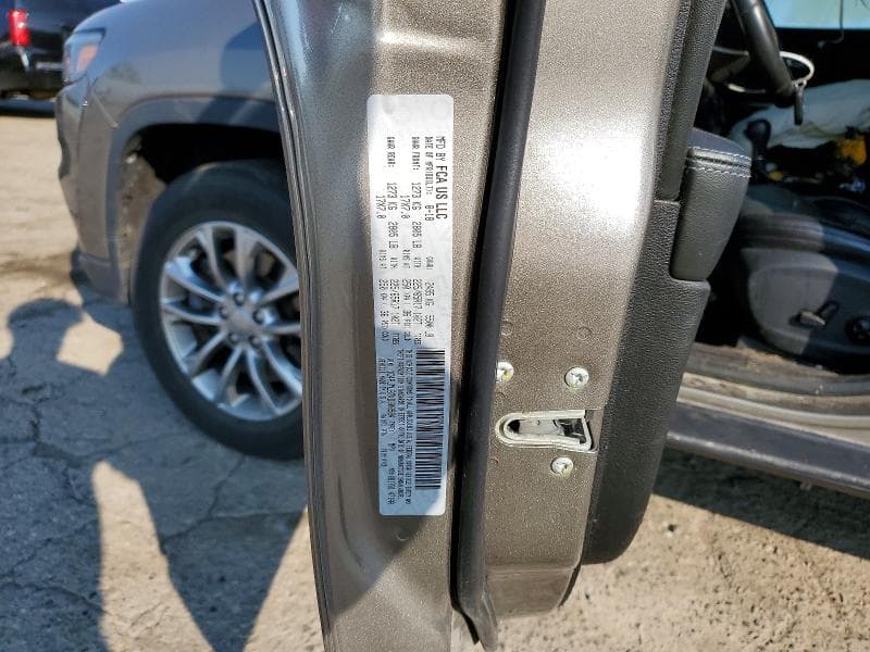 2019 JEEP CHEROKEE LATITUDE PLUS 13