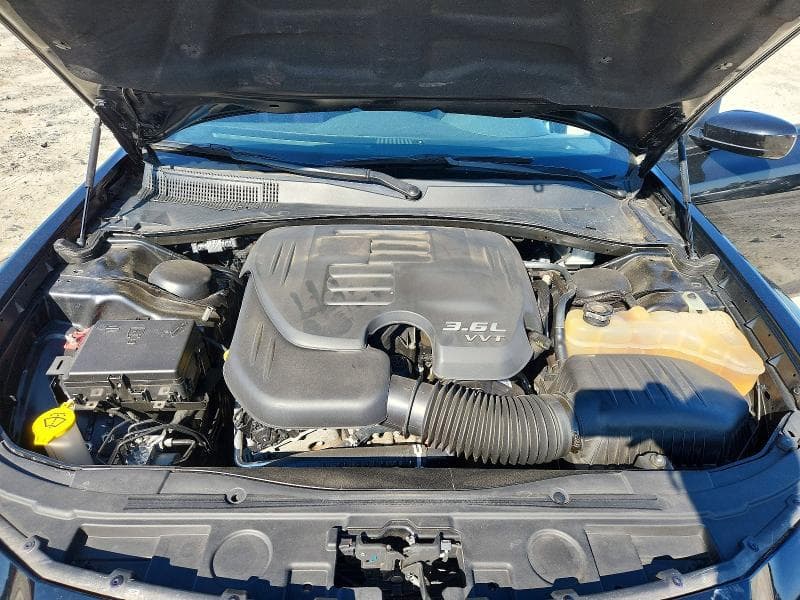 2017 CHRYSLER 300 S 11
