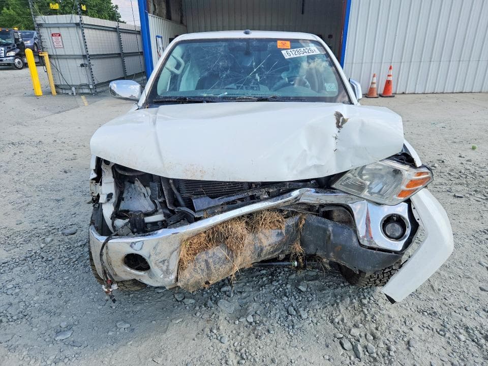 2019 NISSAN FRONTIER SL 5