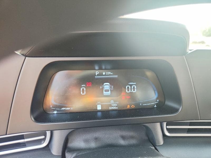 2025 HYUNDAI ELANTRA SE 9