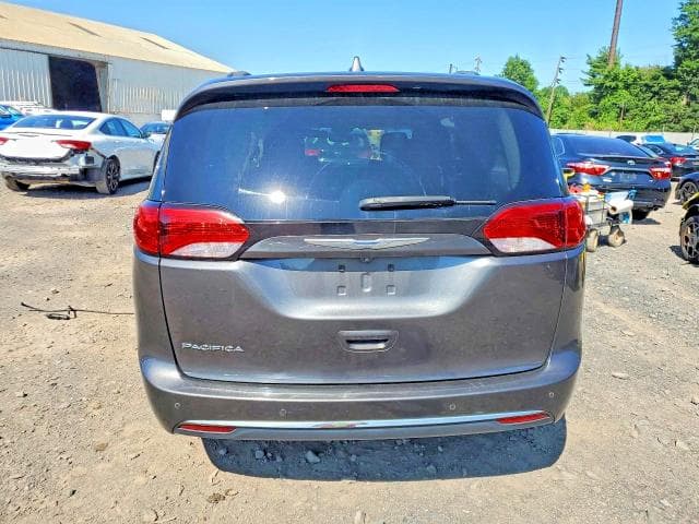 2017 CHRYSLER PACIFICA TOURING L 6