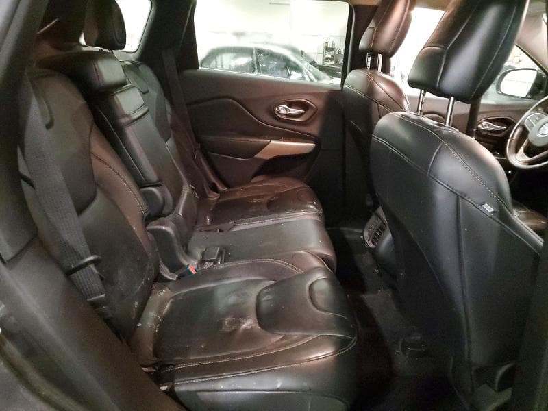 2017 JEEP CHEROKEE LIMITED 11
