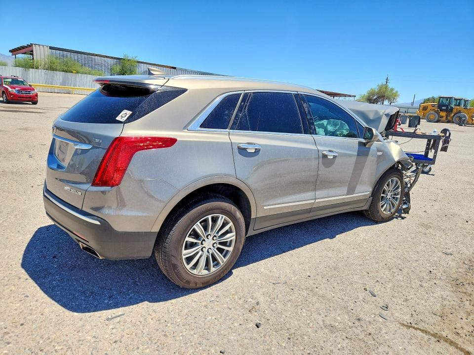 2018 CADILLAC XT5 LUXURY 3