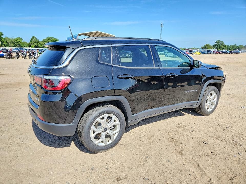 2025 JEEP COMPASS LATITUDE 3