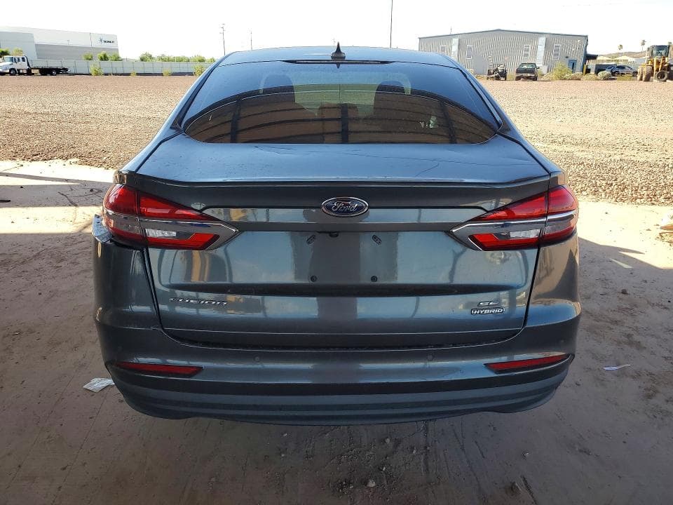 2020 FORD FUSION SE 6