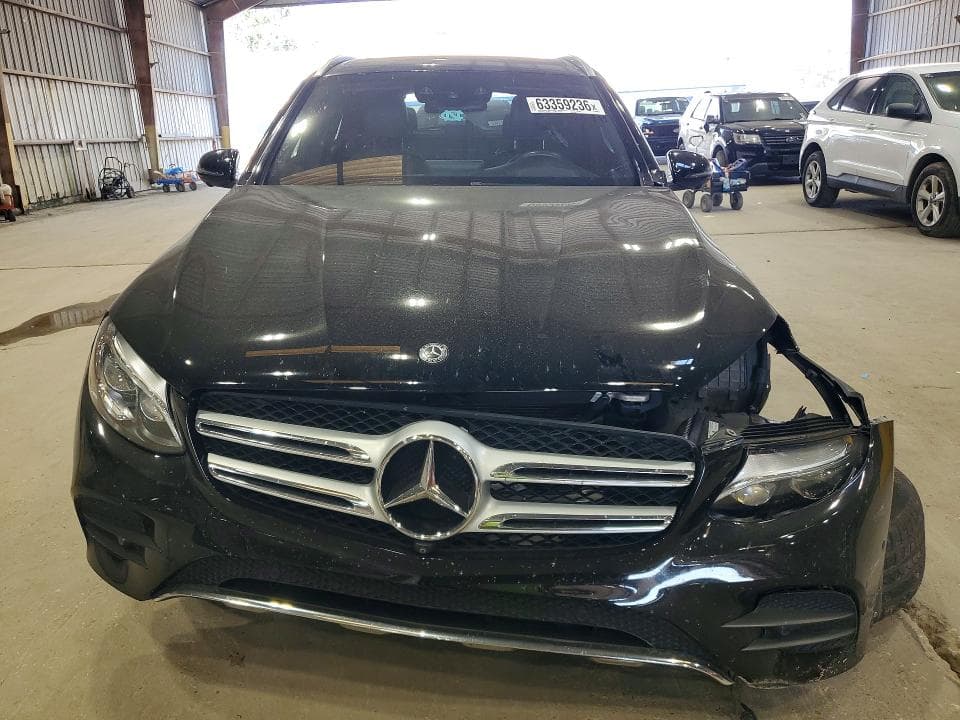 2018 MERCEDES-BENZ GLC 300 4MATIC 5