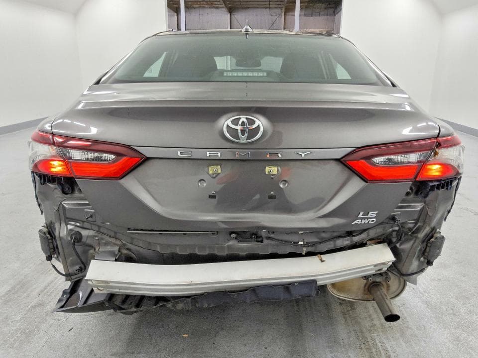 2021 TOYOTA CAMRY LE 6