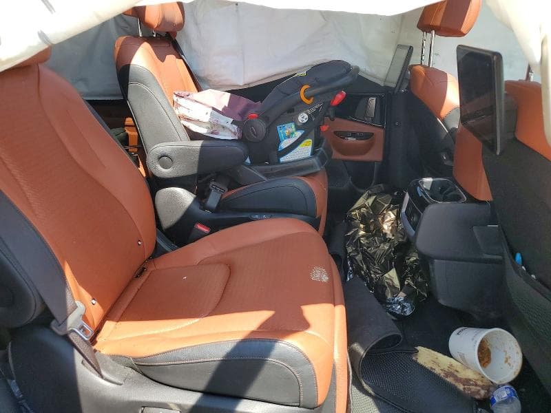 2022 KIA CARNIVAL SX PRESTIGE 11