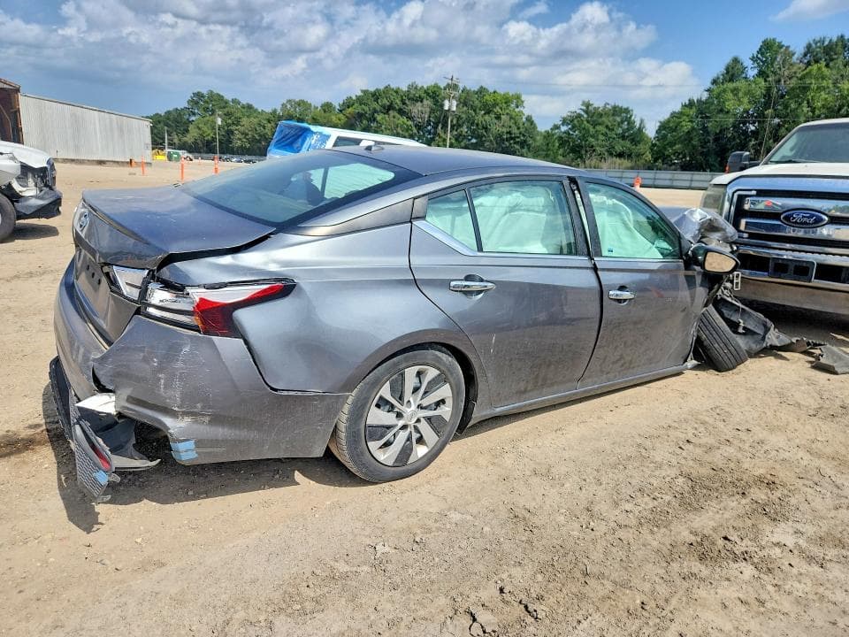 2019 NISSAN ALTIMA S 3