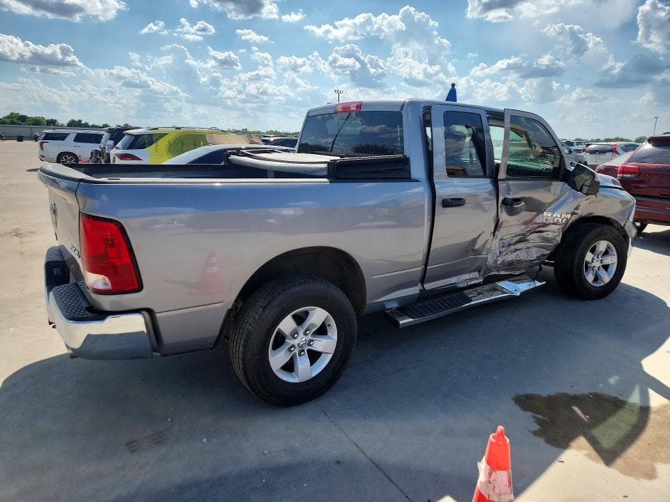 2023 RAM 1500 CLASSIC TRADESMAN 3