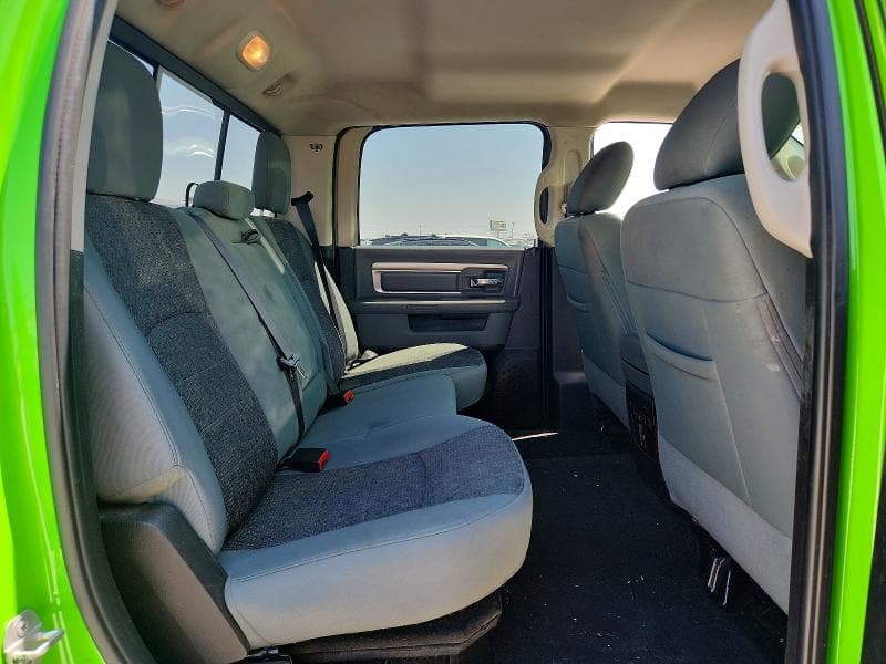 2019 RAM 1500 CLASSIC SLT 10